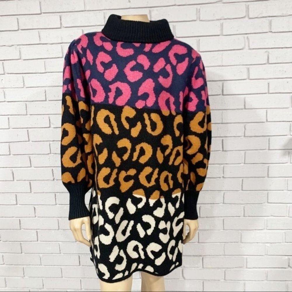 Farm Rio Cool Leopards Colorblock Turtleneck Sweater Dress |‎ Size M